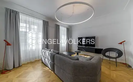 Pronájem bytu 3+1 98 m², Na Kampě, Praha 1 - Malá Strana