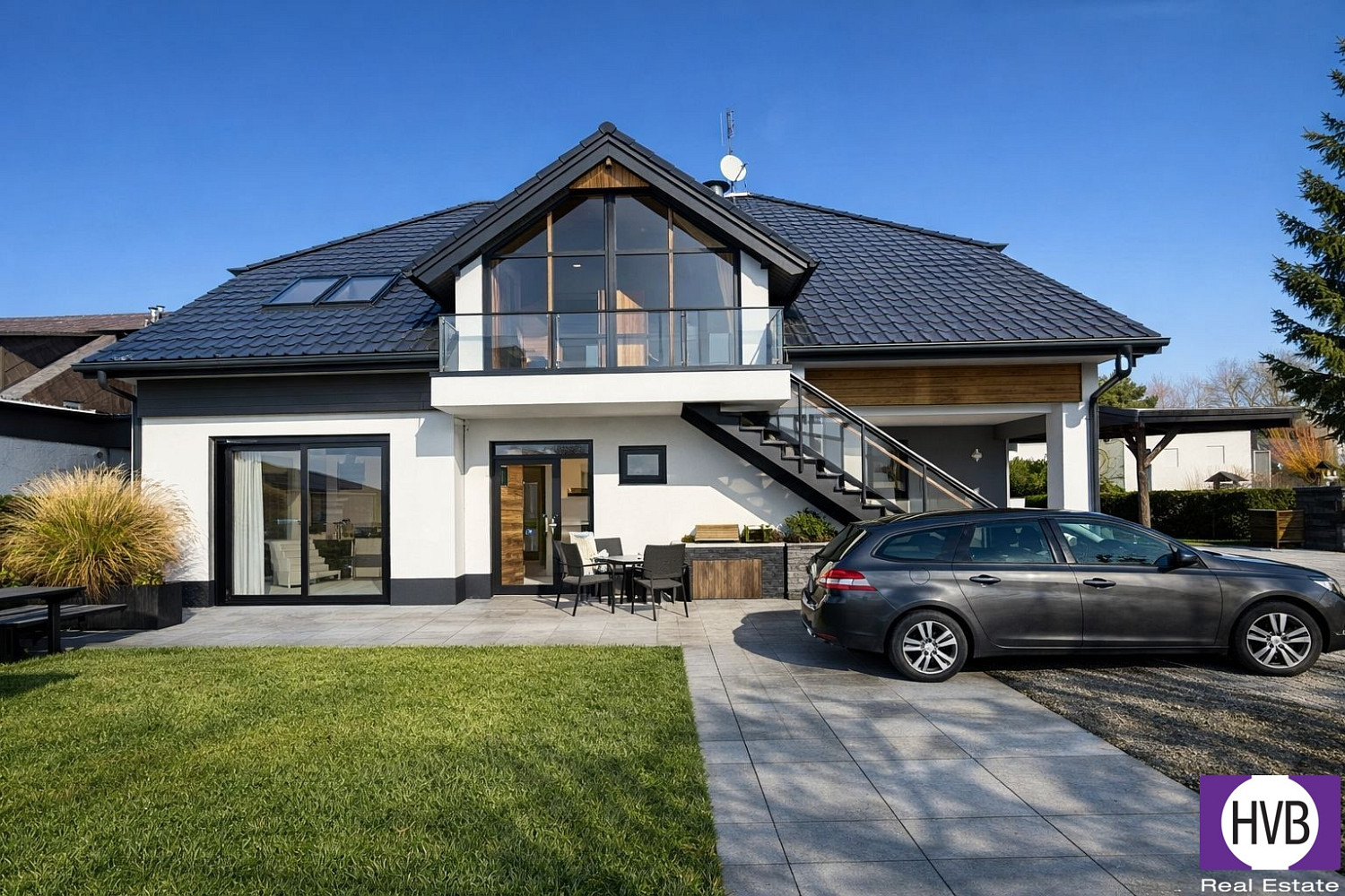 Prodej nájemního domu, činžáku 340 m²