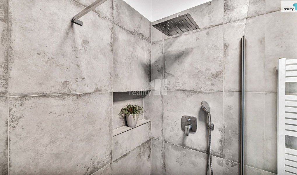 Prodej domu 200 m² s pozemkem 919 m², Vysoký Újezd – náhled fotky 28
