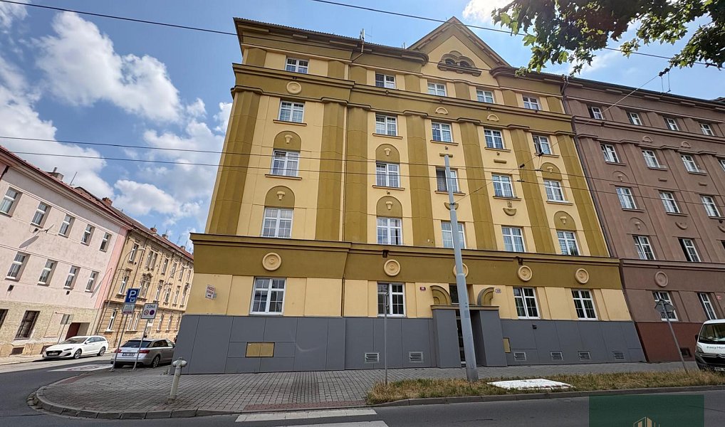 Prodej bytu 2+kk 39 m², Plzeň – náhled fotky 2