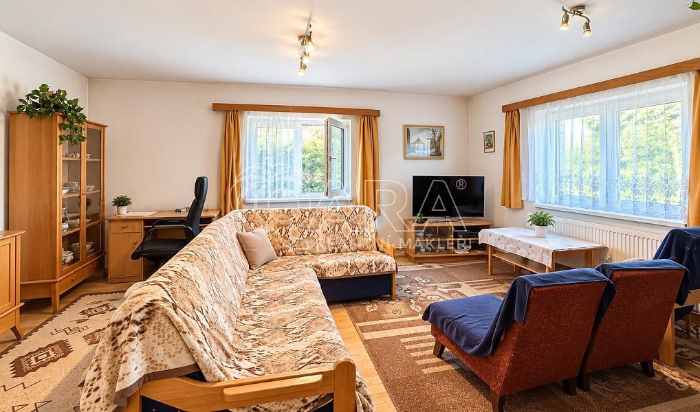 Pronájem domu 199 m² s pozemkem 1 914 m², Třebechovice pod Orebem – náhled fotky 3