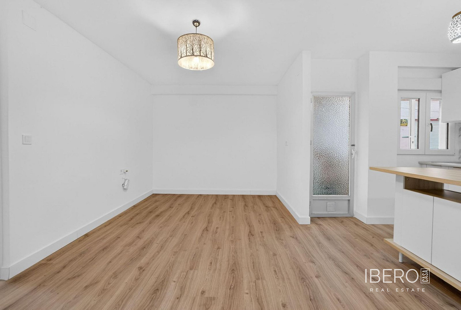 Prodej bytu 4+kk 87 m² — photo 2