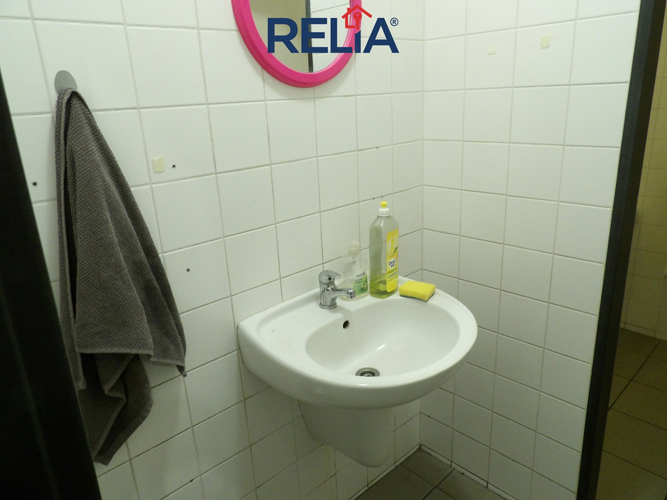 Pronájem kanceláře 45 m² - Widok 6
