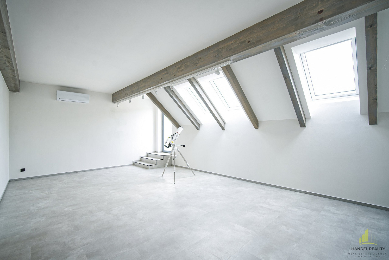 Prodej chaty/chalupy 239 m² s pozemkem 1 000 m² — photo 4