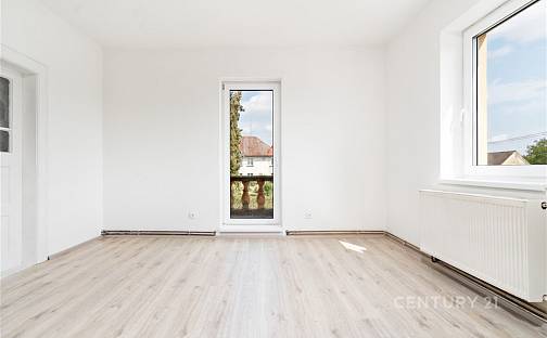 Pronájem bytu 3+kk 65 m², Pernarec, okres Plzeň-sever
