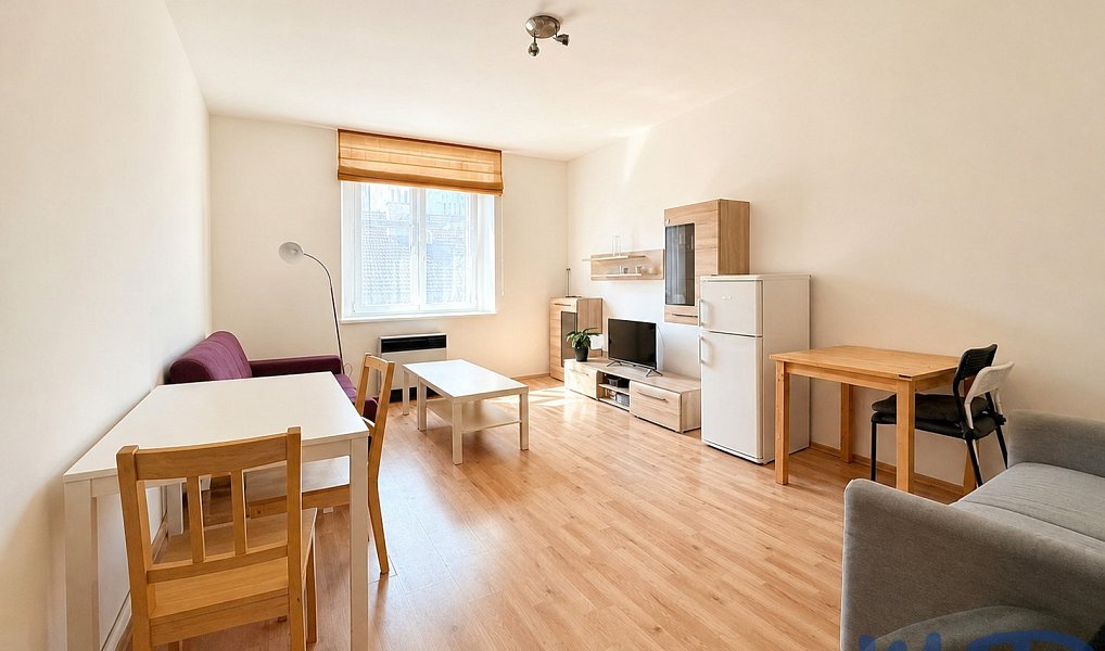 Prodej bytu 2+1 47 m², Praha – náhled fotky 3