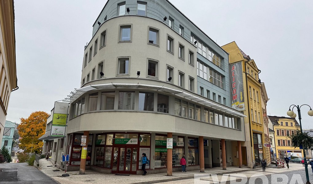 Pronájem, Komerční, 27 m²
