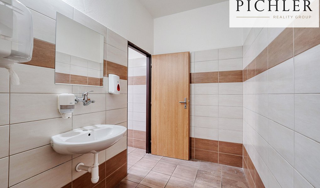 Pronájem kanceláře 255 m², Plzeň – náhled fotky 28