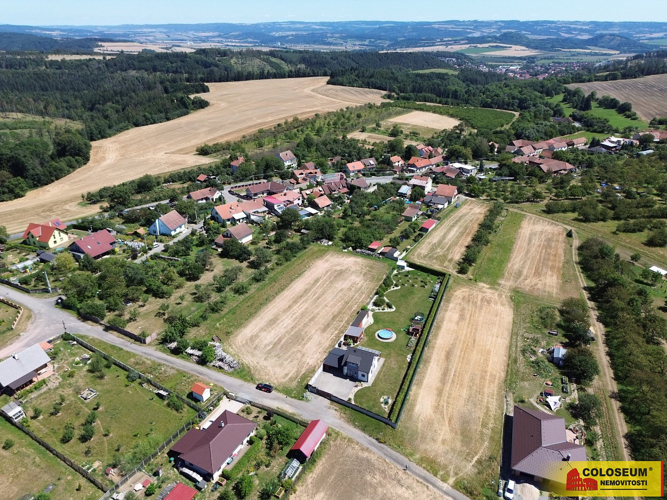 Prodej stavebního pozemku 630 m² – fotografie 3