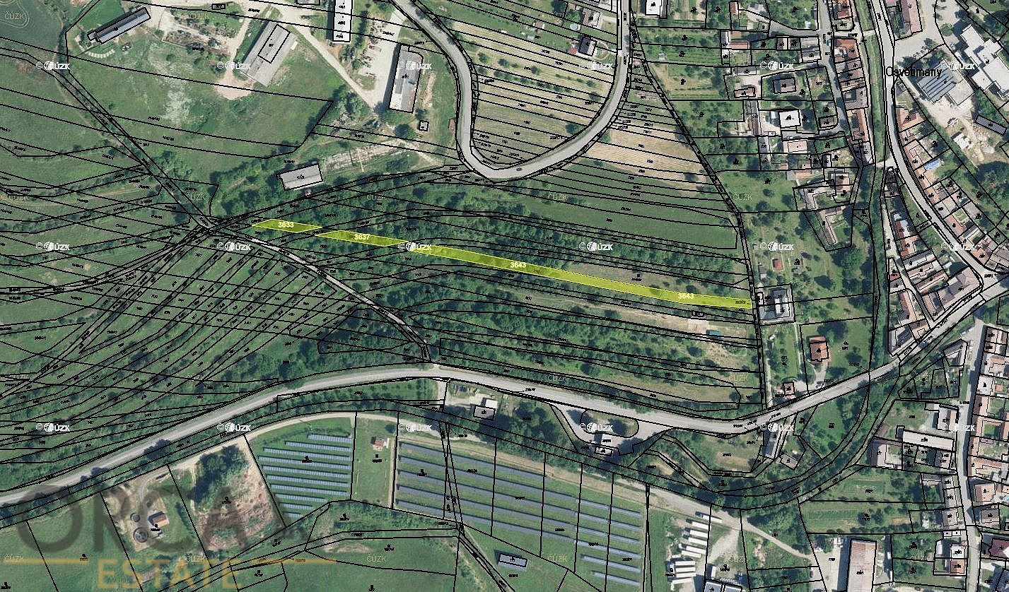 Prodej pole 2 037 m²