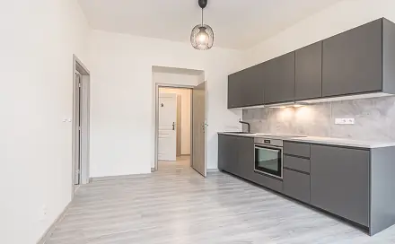 Prodej bytu 2+kk 36 m², Košická, Praha 10 - Vršovice