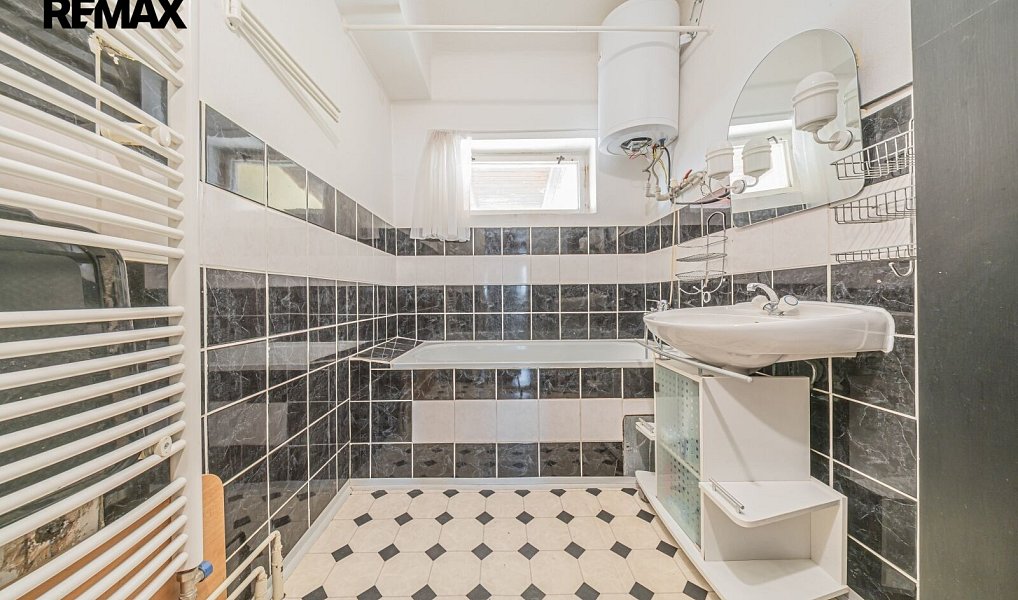 Prodej domu 227 m² s pozemkem 695 m², Říčany – náhled fotky 24