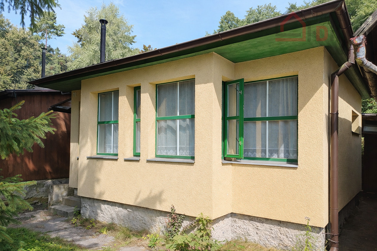 Prodej chaty/chalupy 34 m² s pozemkem 42 m²