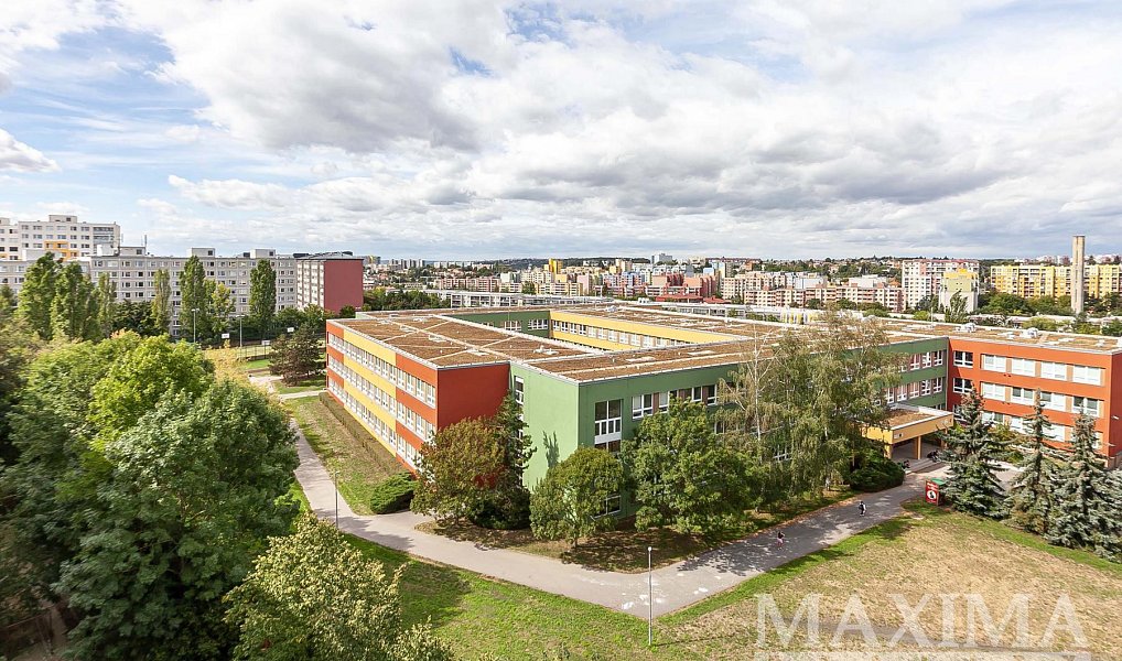 Prodej bytu 3+1 77 m², Praha – náhled fotky 27