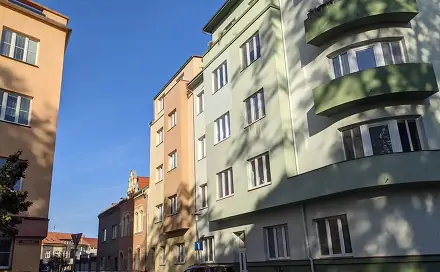 Pronájem bytu 2+1 50 m², Bulharská, Pardubice - Bílé Předměstí