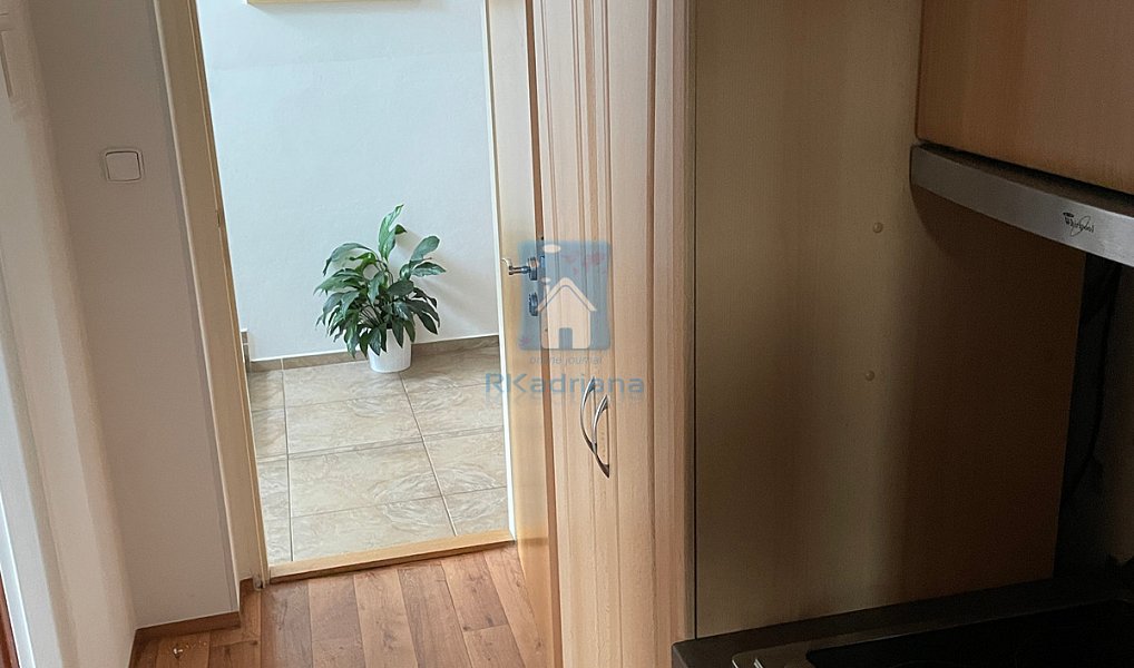 Pronájem bytu 2+kk 30 m², Praha – náhled fotky 9