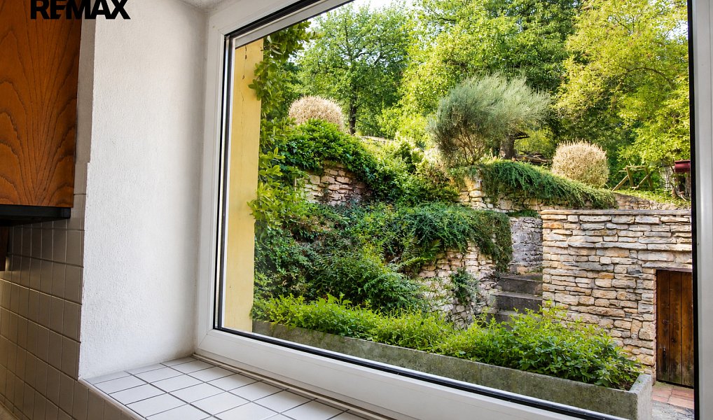 Prodej domu 230 m² s pozemkem 4 228 m², Praha – náhled fotky 9