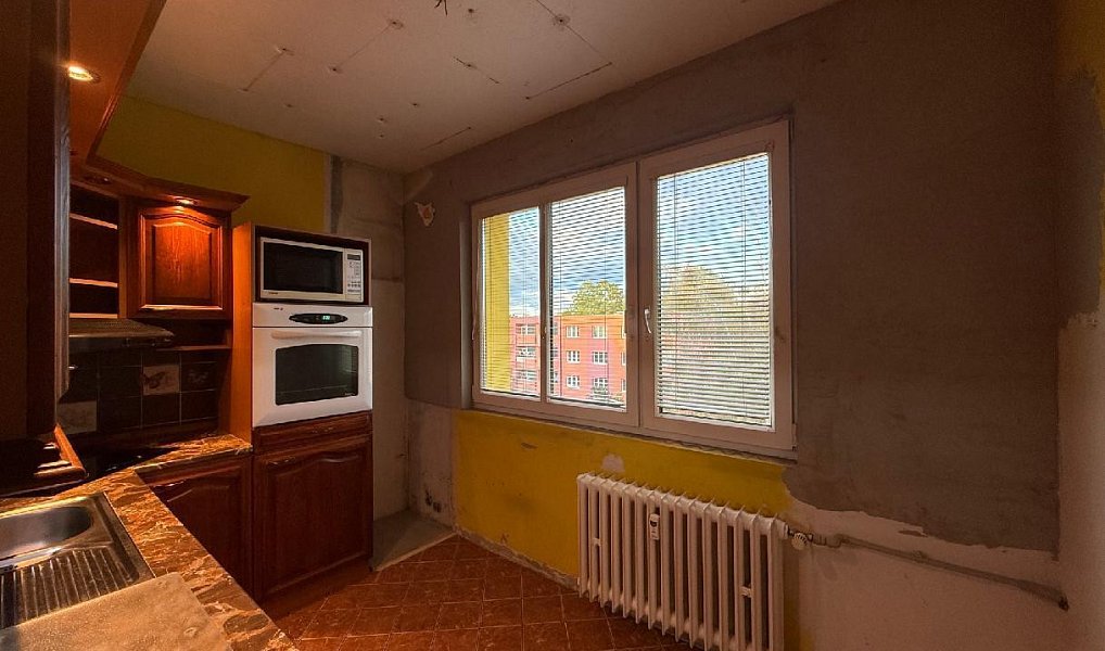 Prodej bytu 2+1 56 m², Bílina – náhled fotky 3