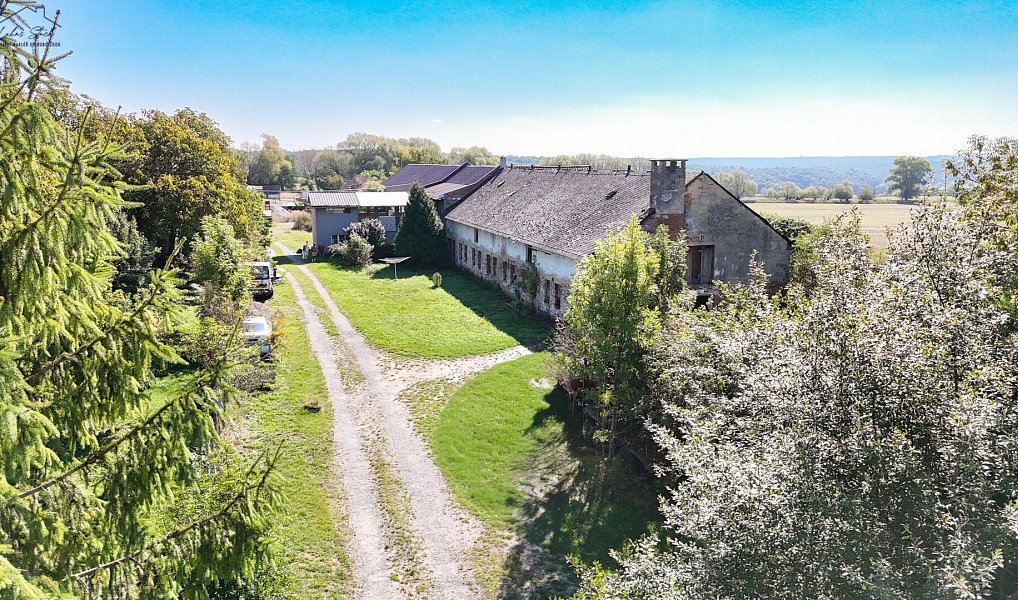 Prodej zemědělského objektu 850 m², Střemy – náhled fotky 4