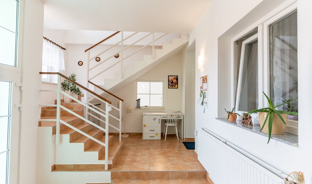 Prodej domu 246 m² s pozemkem 271 m², Zbýšov – náhled fotky 17