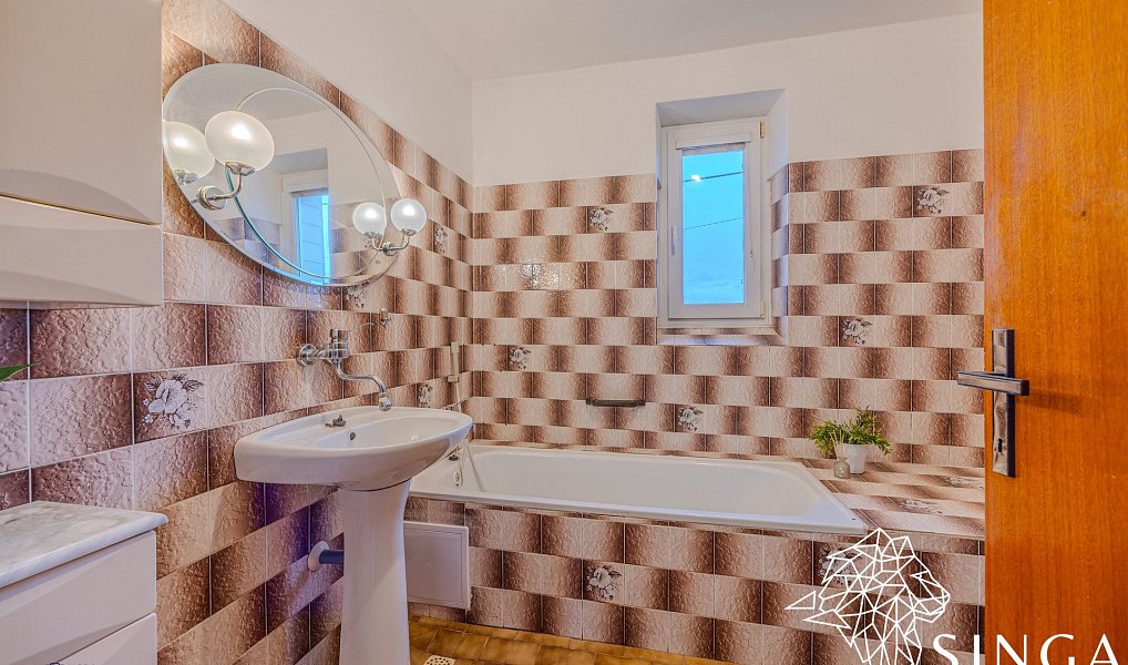 Prodej domu 275 m² s pozemkem 1 510 m², Uhlířov – náhled fotky 22