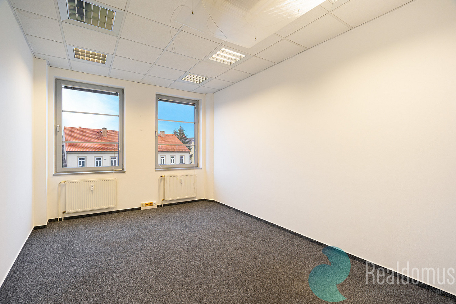 Pronájem kanceláře 120 m²