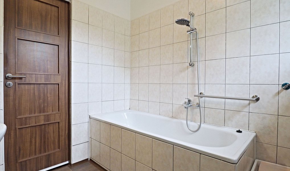 Prodej domu 164 m² s pozemkem 865 m², Nový Malín – náhled fotky 20