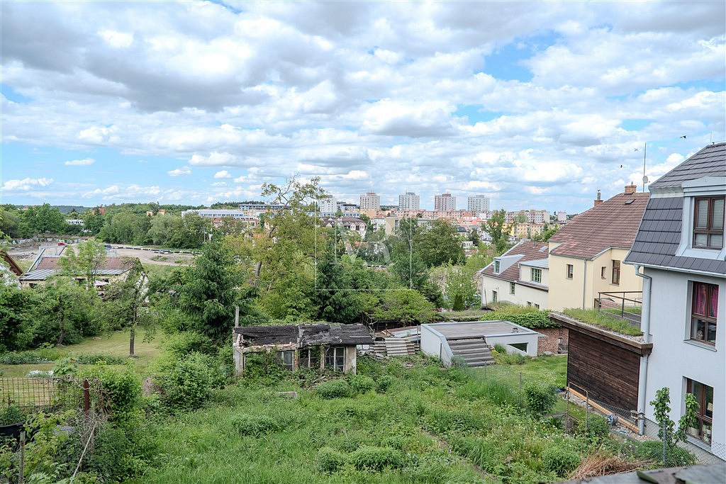 Prodej stavebního pozemku 440 m² — photo 3