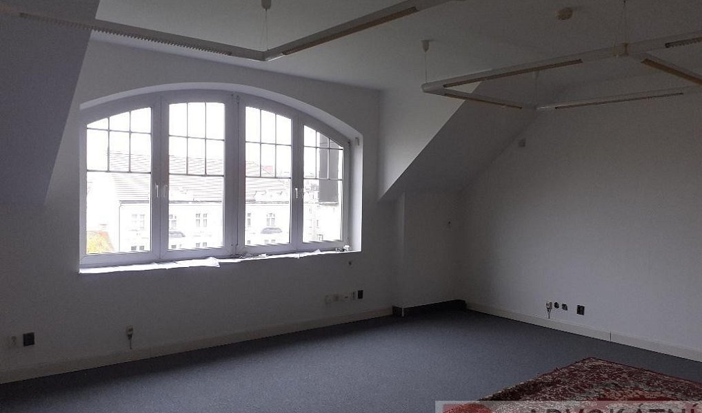 Pronájem kanceláře 55 m², Praha – náhled fotky 8