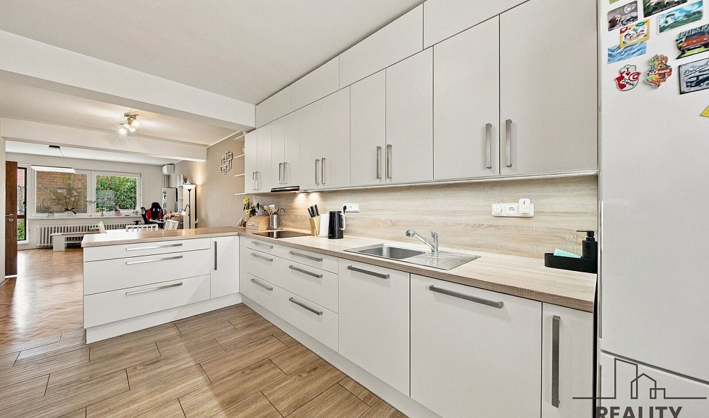 Prodej domu 190 m² s pozemkem 324 m², Milotice – náhled fotky 4