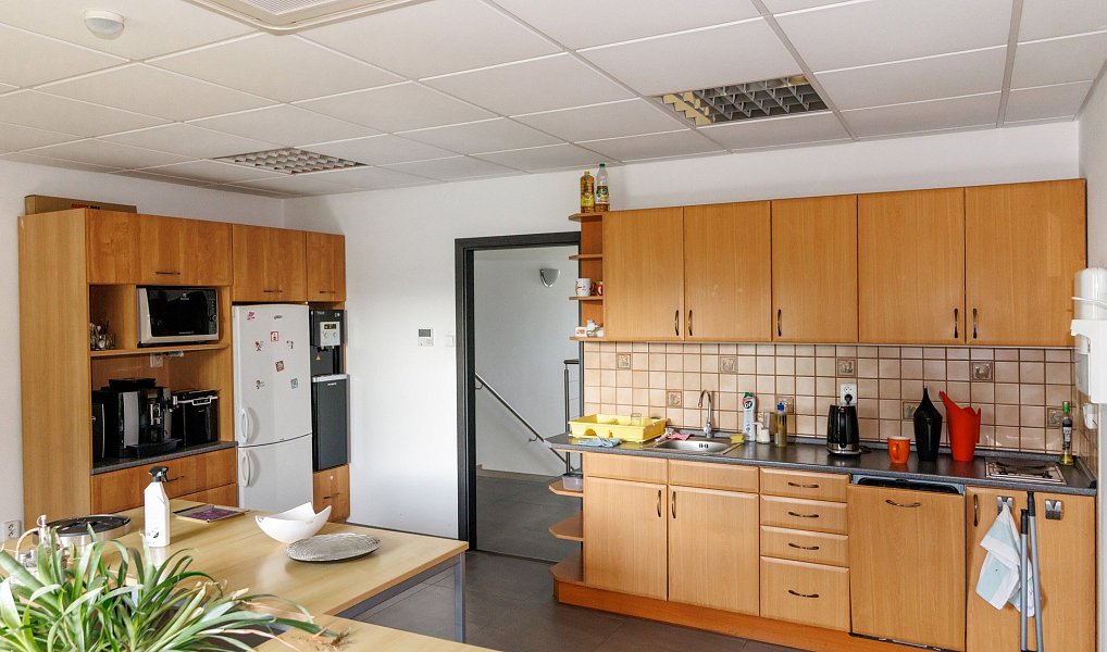 Prodej kanceláře 1 813 m², Varnsdorf – náhled fotky 18