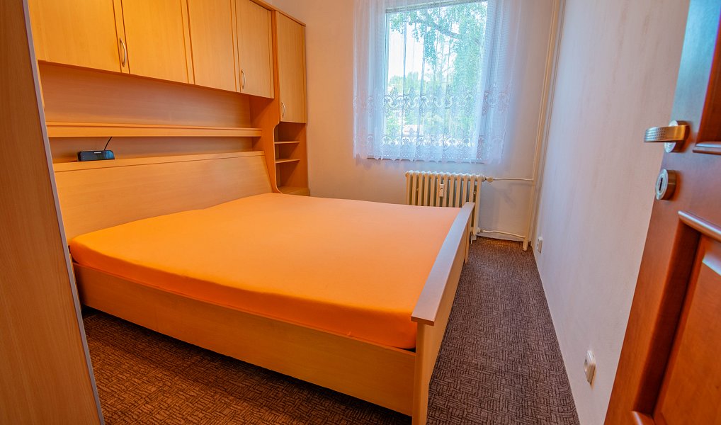 Pronájem bytu 3+1 73 m², Trutnov – náhled fotky 11