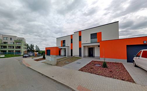 Prodej domu 221 m² s pozemkem 578 m², Pražská, Chýně, okres Praha-západ