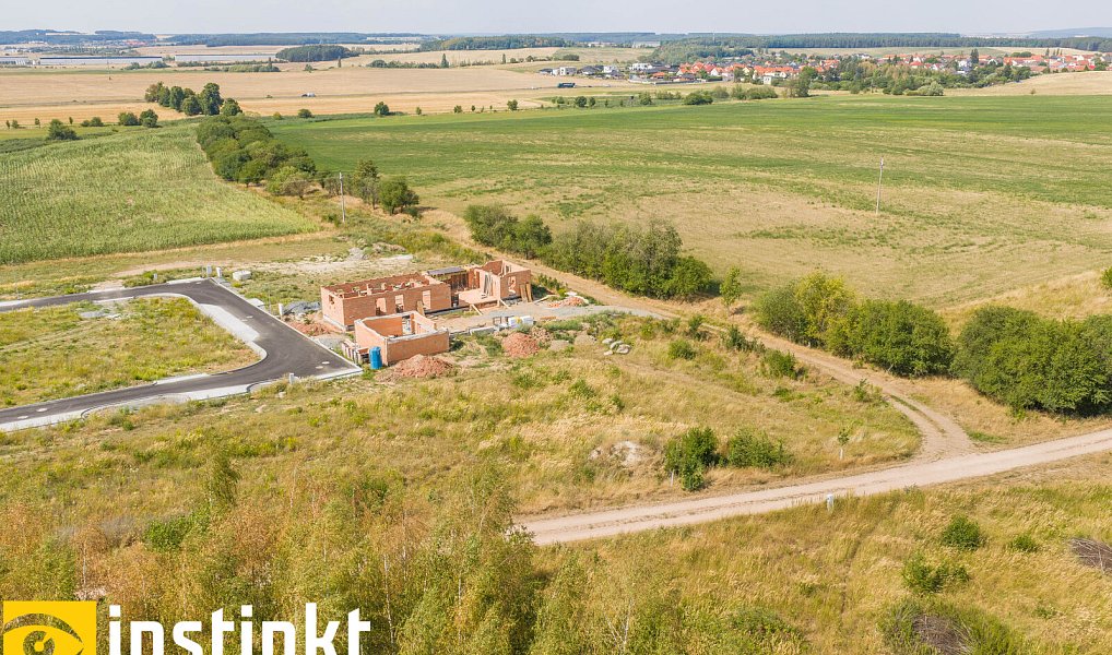 Prodej stavebního pozemku 1 494 m², Zbůch – náhled fotky 9