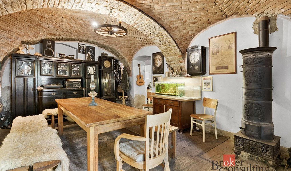 Prodej domu 200 m² s pozemkem 780 m², Hoštka – náhled fotky 7