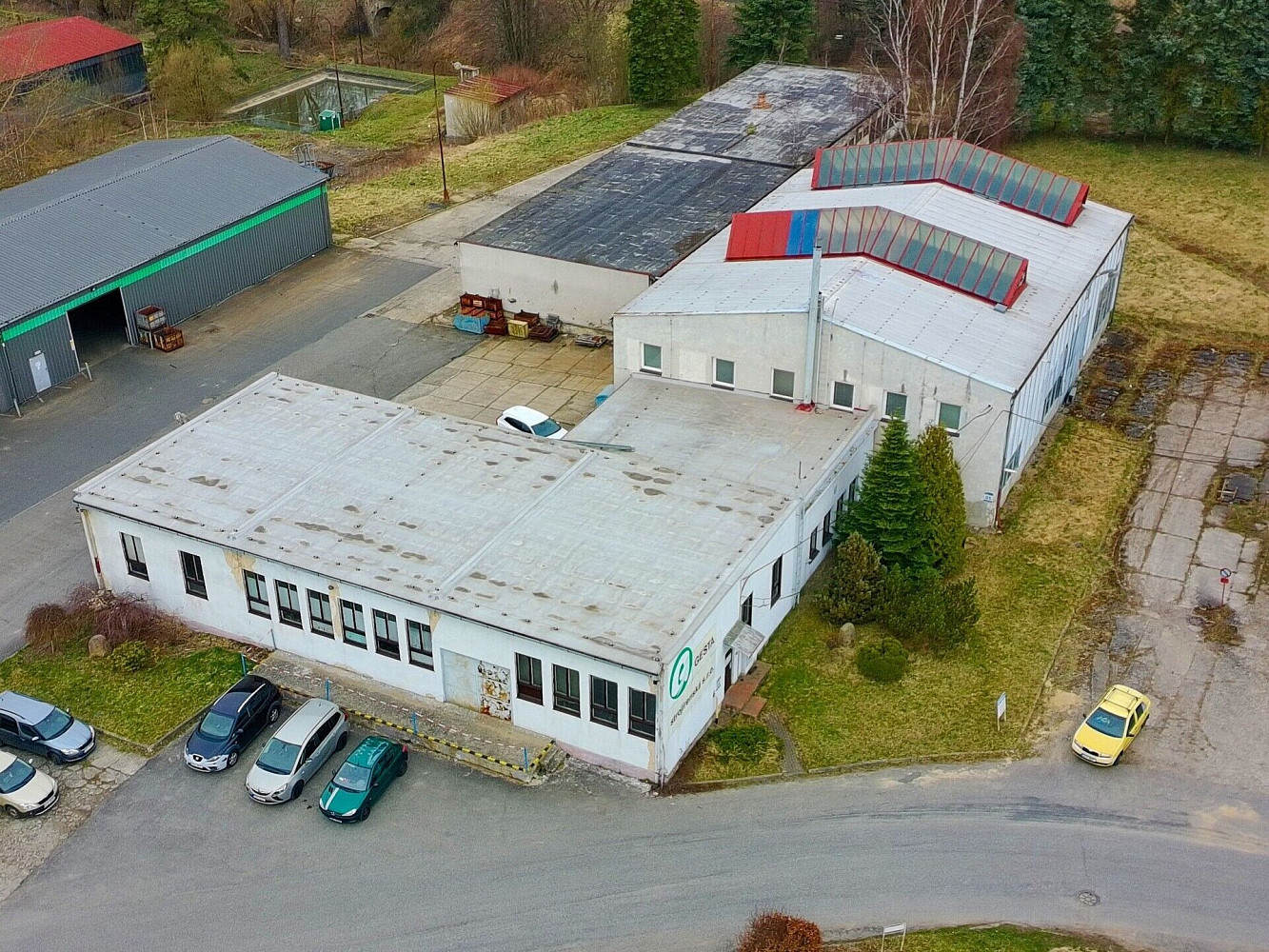 Prodej skladovacích prostor 1 500 m² – fotografie 3