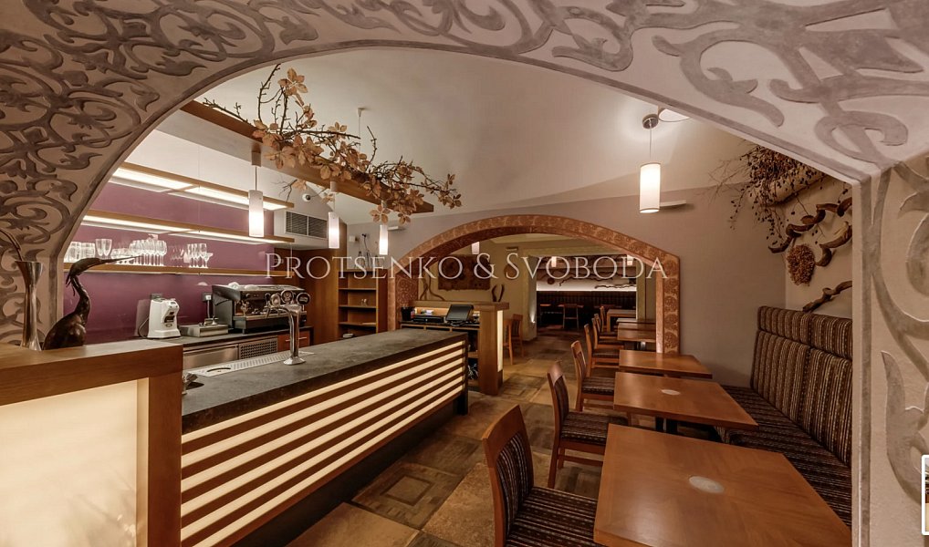 Prodej nájemního domu, činžáku 655 m², Praha – náhled fotky 10