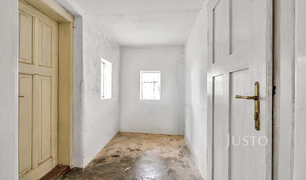 Prodej domu 180 m² s pozemkem 1 758 m², Železný Brod – náhled fotky 19