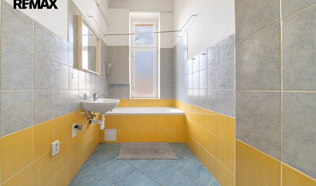Pronájem bytu 2+1 73 m², Praha – náhled fotky 3