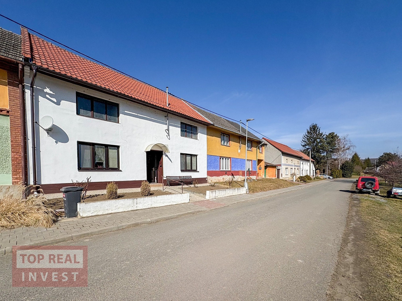 Prodej domu 111 m² s pozemkem 2 328 m² – fotografie 2