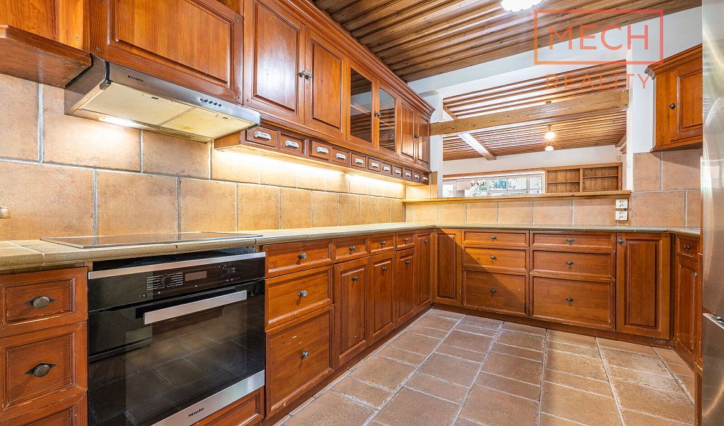 Prodej domu 280 m² s pozemkem 603 m², Svijanský Újezd – náhled fotky 21