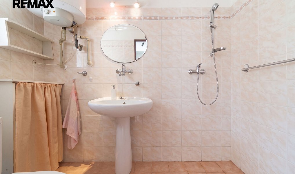 Prodej chaty/chalupy 149 m² s pozemkem 2 549 m², Čejetice – náhled fotky 46