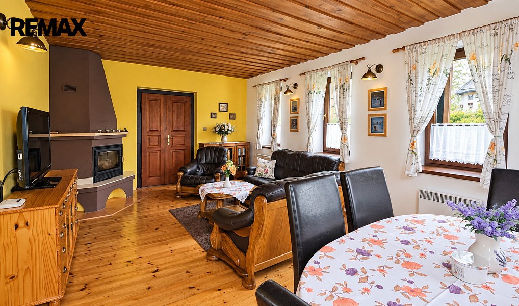 Prodej domu 368 m² s pozemkem 1 900 m², Velké Hamry – náhled fotky 6