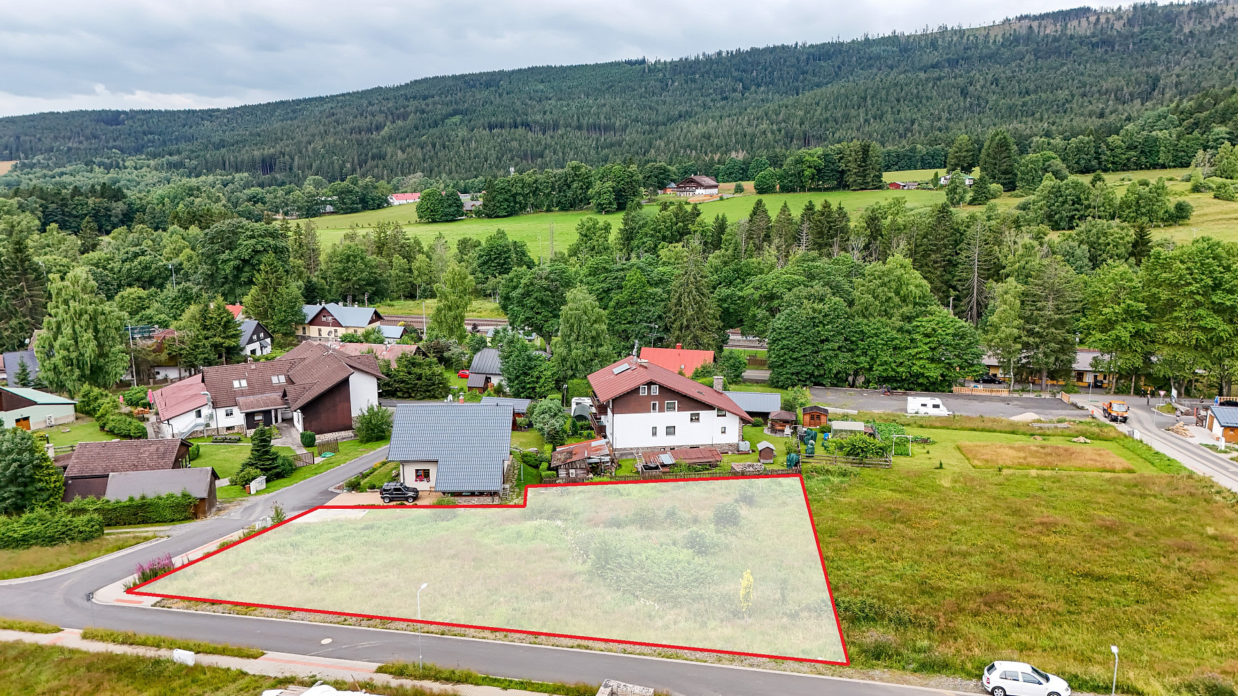 Prodej stavebního pozemku 1 438 m² – fotografie 4