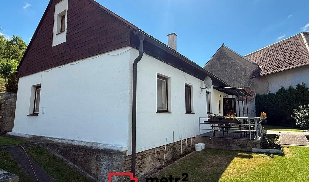 Prodej domu 145 m² s pozemkem 924 m², Dlouhomilov – náhled fotky 2