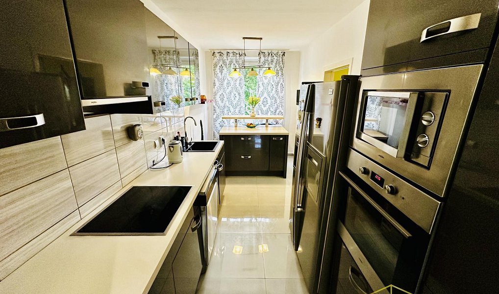 Prodej bytu 3+1 78 m², Teplice – náhled fotky 4