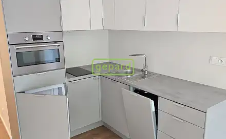 Pronájem bytu 1+kk 27 m², Pakoměřická, Praha 8 - Kobylisy