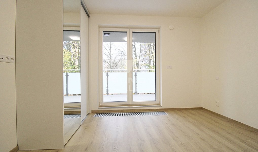 Pronájem bytu 2+kk 60 m², Plzeň – náhled fotky 3