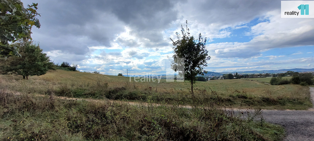 Prodej stavebního pozemku 576 m² – fotografie 3