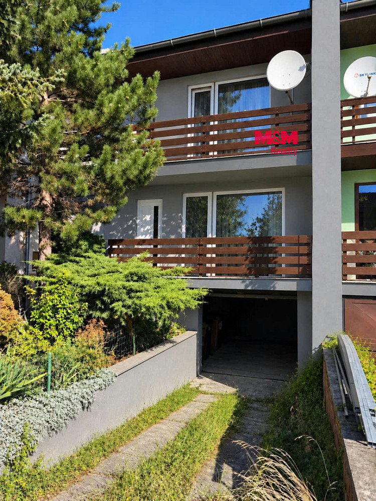 Pronájem domu 148 m² s pozemkem 407 m²